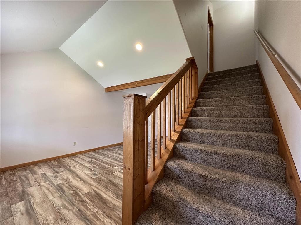 1113 31st St — photo 2 of 25