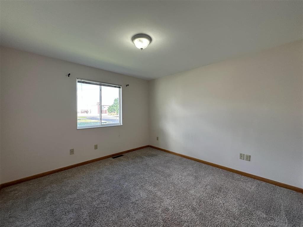 1113 31st St — photo 11 of 25