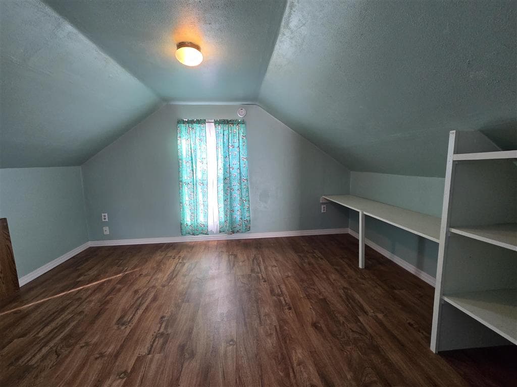 163 S Bernard St — photo 15 of 22