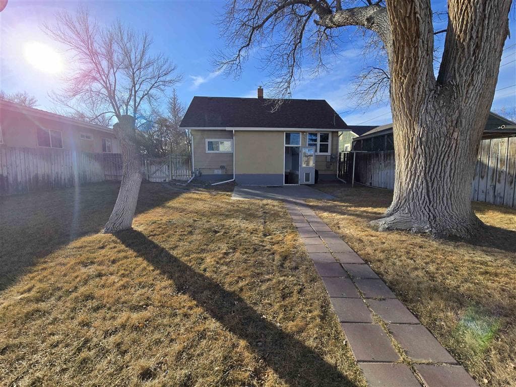 163 S Bernard St — photo 20 of 22