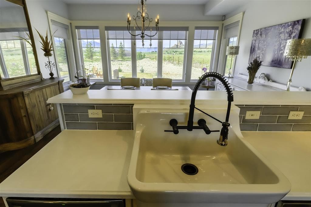 6 Whitney Dr — photo 12 of 25