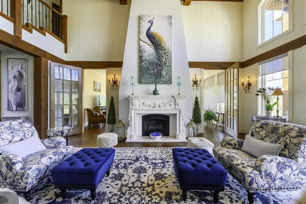 6 Whitney Dr — photo 3 of 25