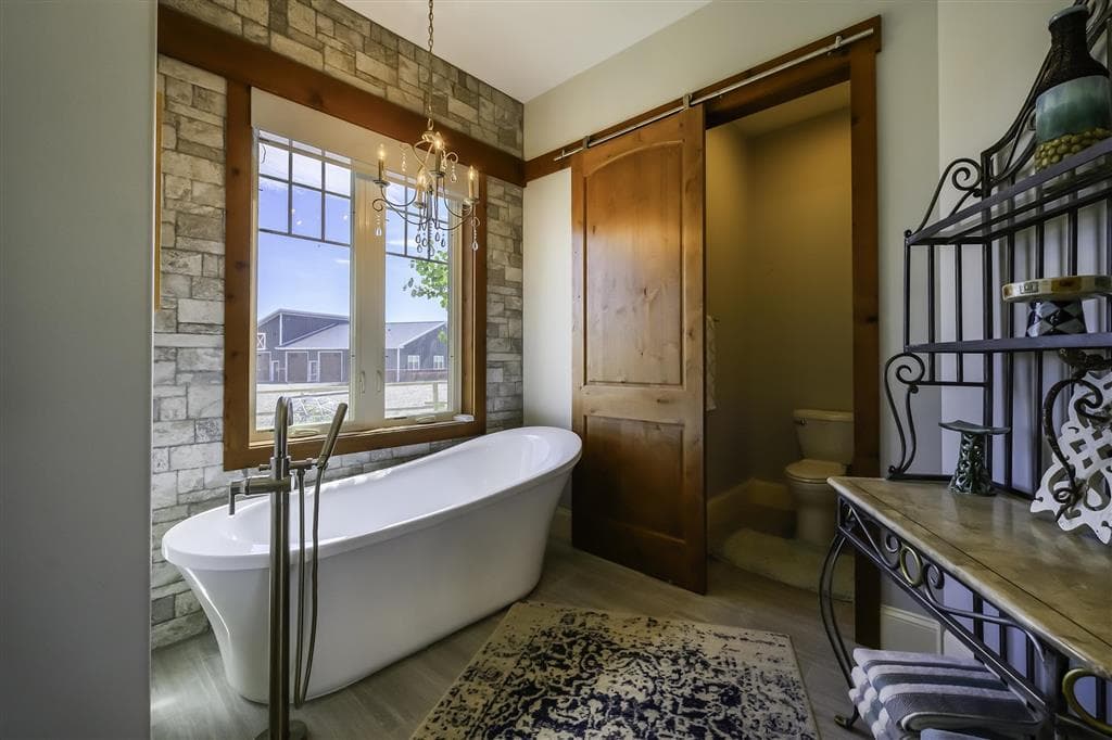 6 Whitney Dr — photo 23 of 25