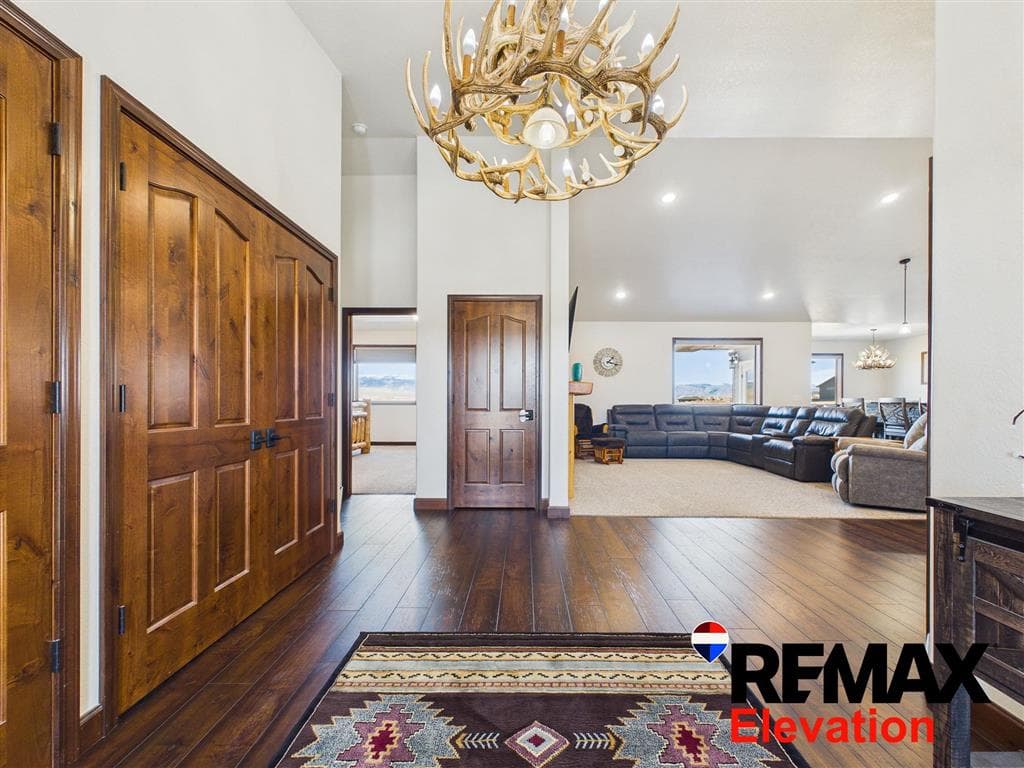 207 Eagle Dr — photo 22 of 25