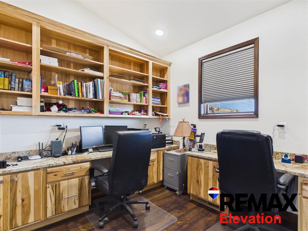 207 Eagle Dr — photo 23 of 25