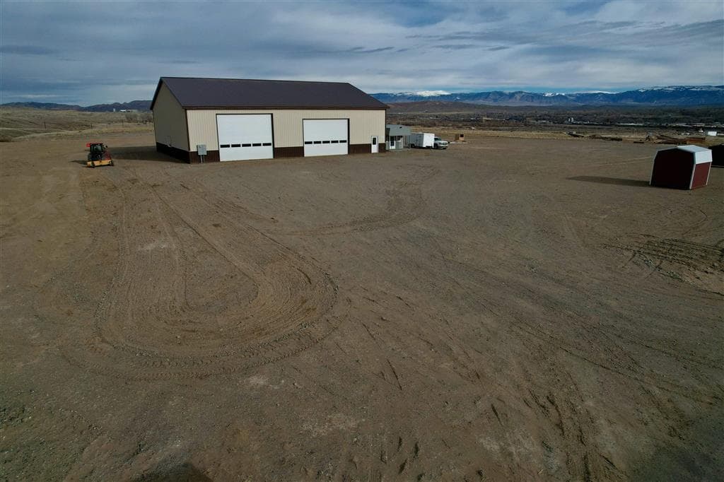 926 4th Ave — photo 21 of 25