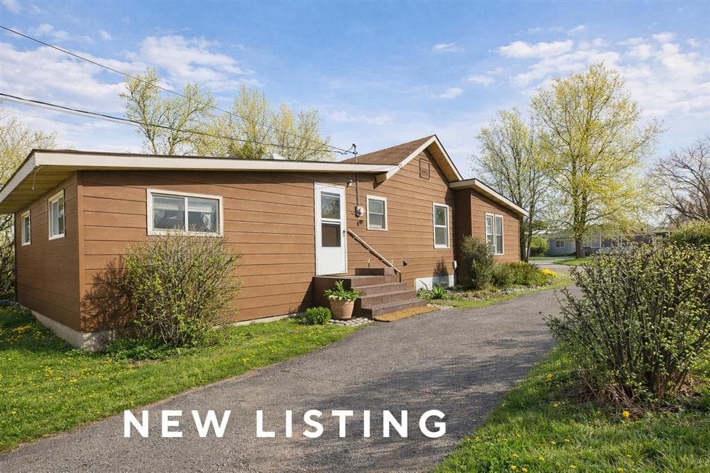 948 N 7th St photo 1