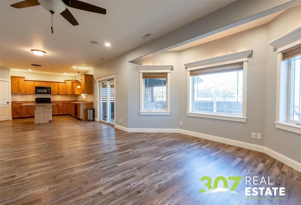 3419 Appalachian Ave — photo 5 of 25