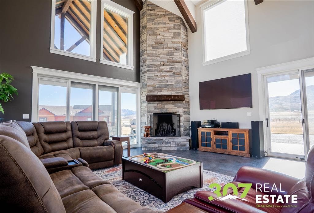 66 Stillwater Dr — photo 17 of 25