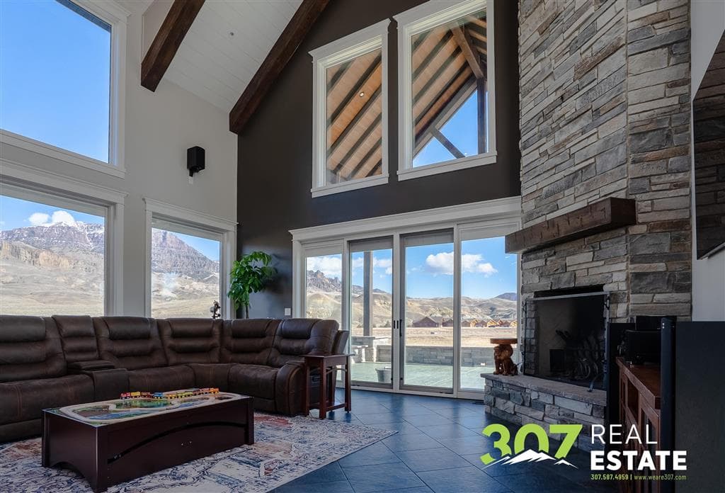 66 Stillwater Dr — photo 18 of 25