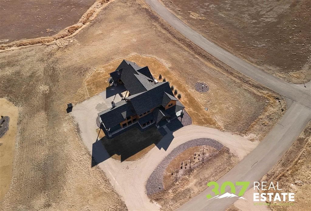 66 Stillwater Dr — photo 9 of 25