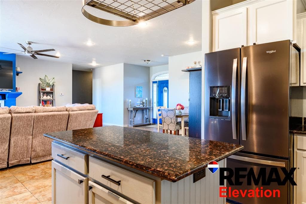 1247 Sequoia Dr — photo 25 of 25