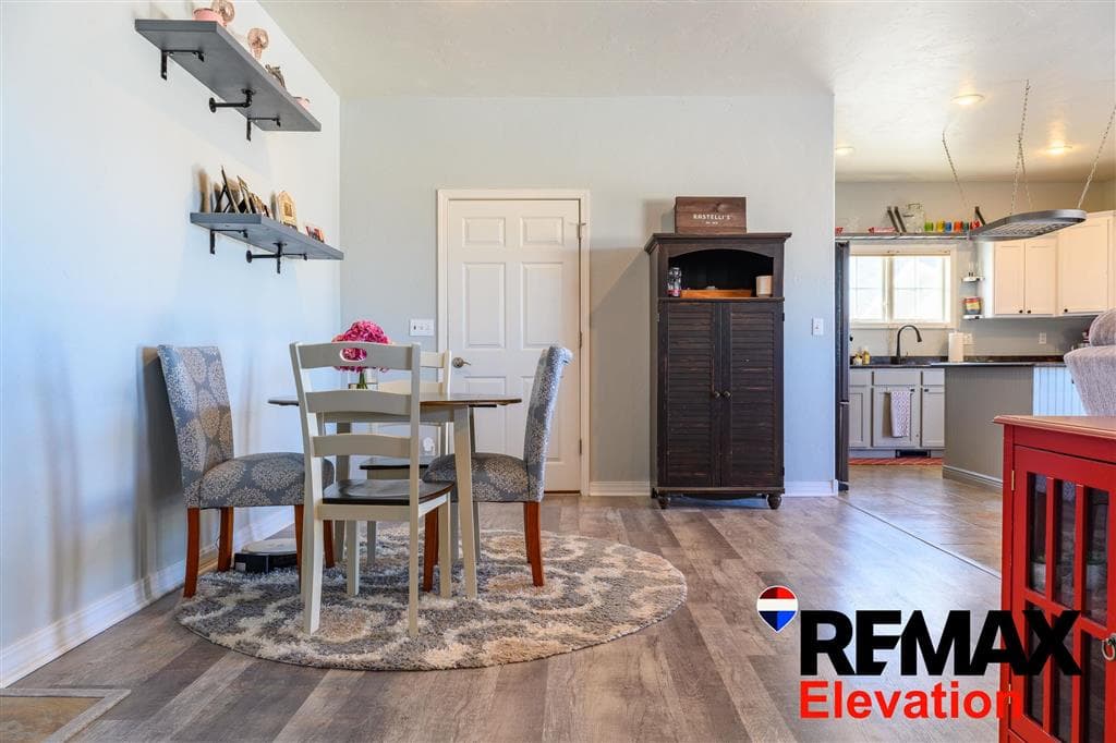 1247 Sequoia Dr — photo 7 of 25