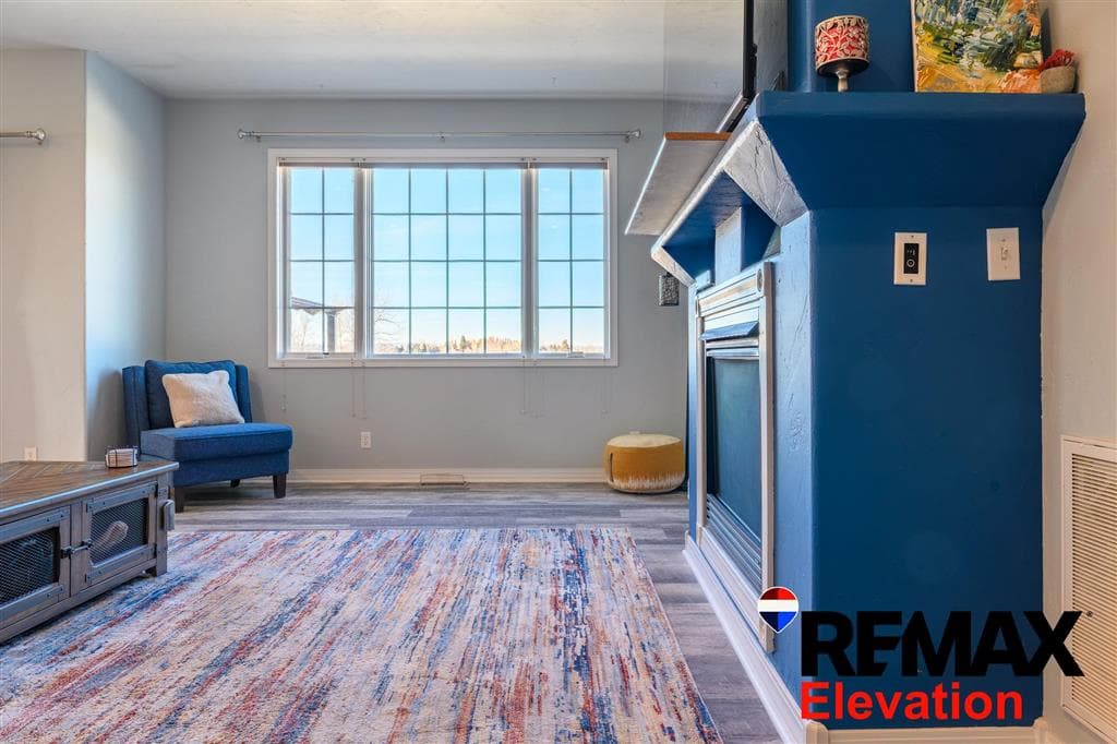 1247 Sequoia Dr — photo 8 of 25