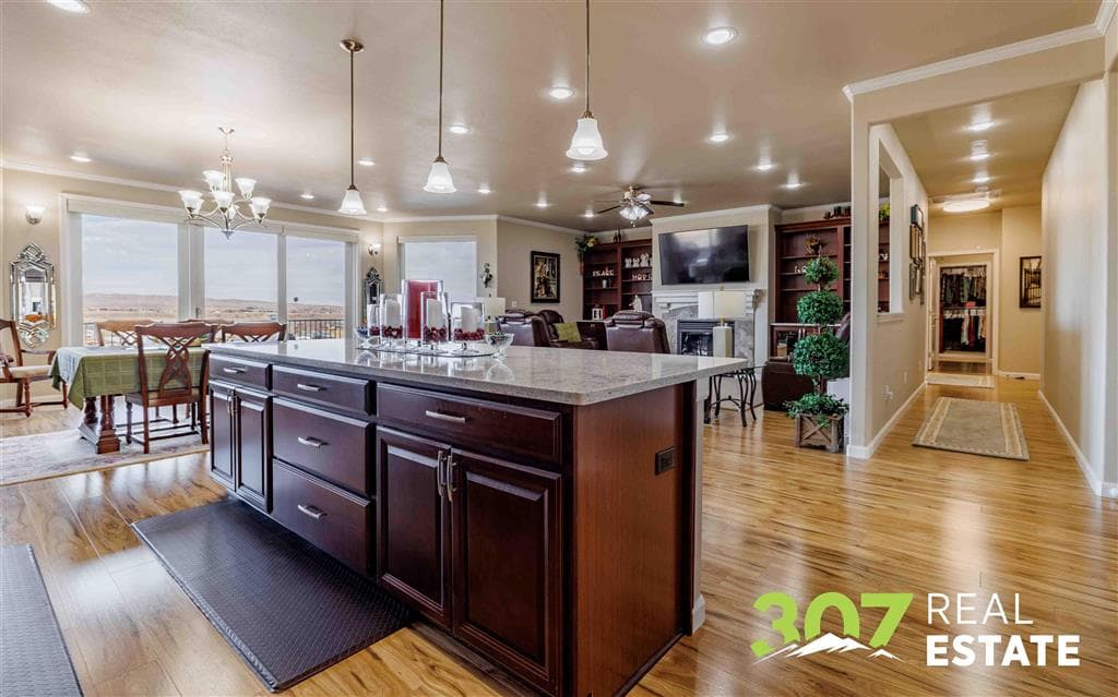 3331 Owens Ave — photo 14 of 25