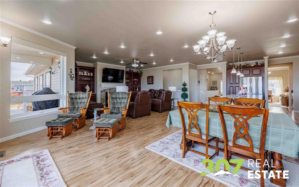 3331 Owens Ave — photo 15 of 25