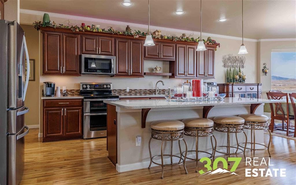 3331 Owens Ave — photo 9 of 25