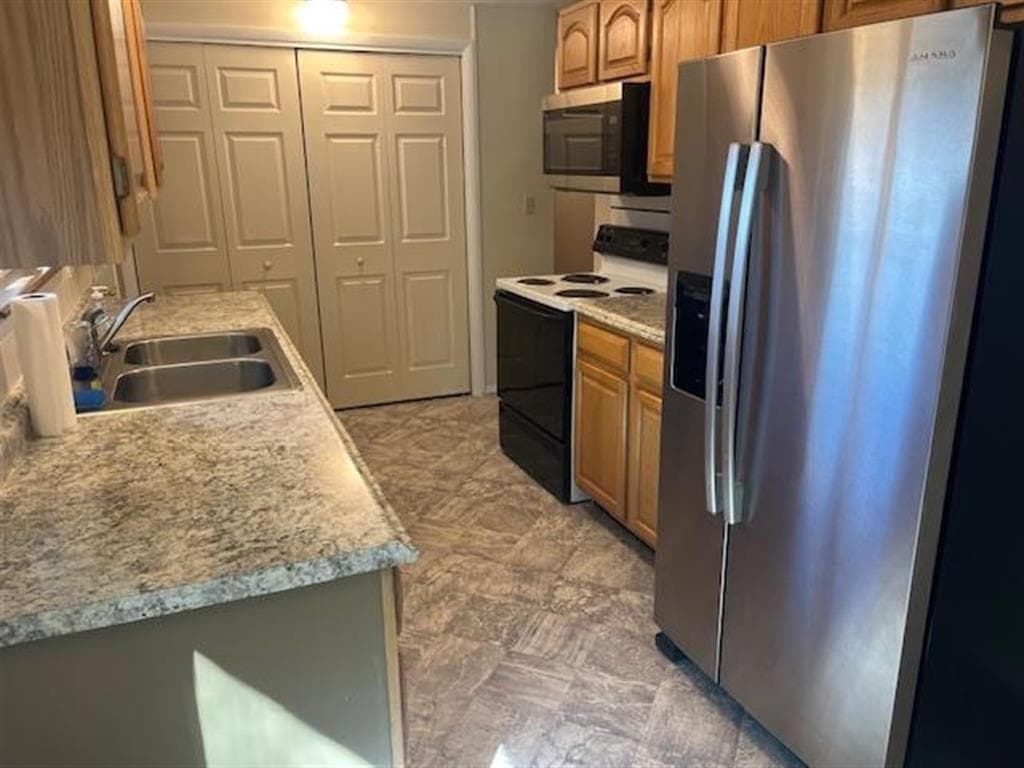 507 9th St — photo 3 of 15