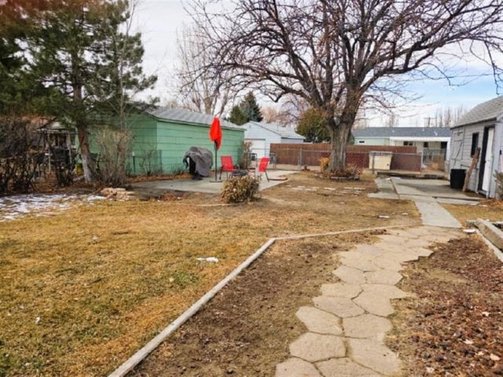 706 S 11th St — photo 20 of 23