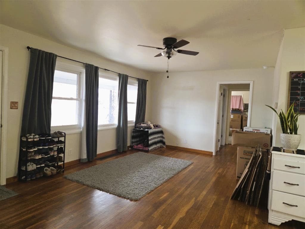 706 S 11th St — photo 4 of 23