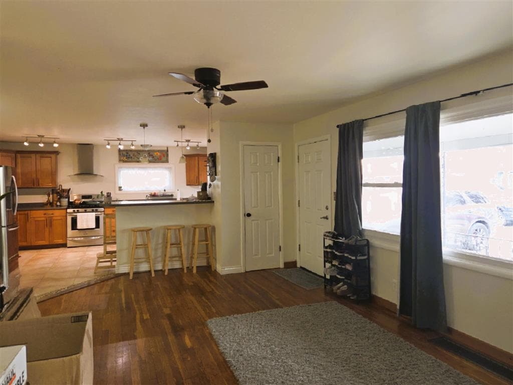 706 S 11th St — photo 6 of 23