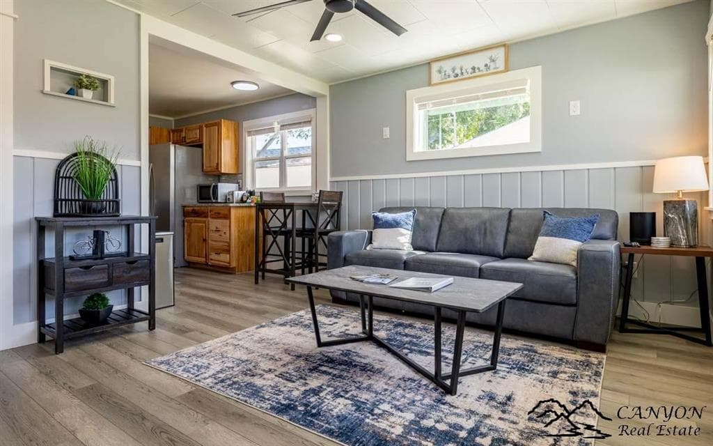 1815 Stampede Ave — photo 7 of 24