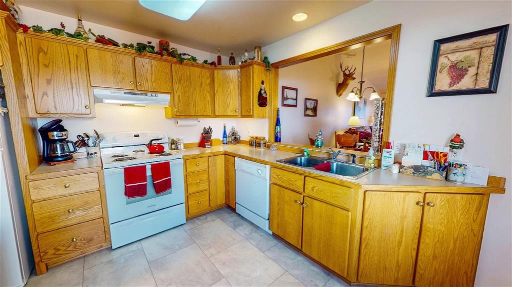 1213 Sage Brush St — photo 6 of 25