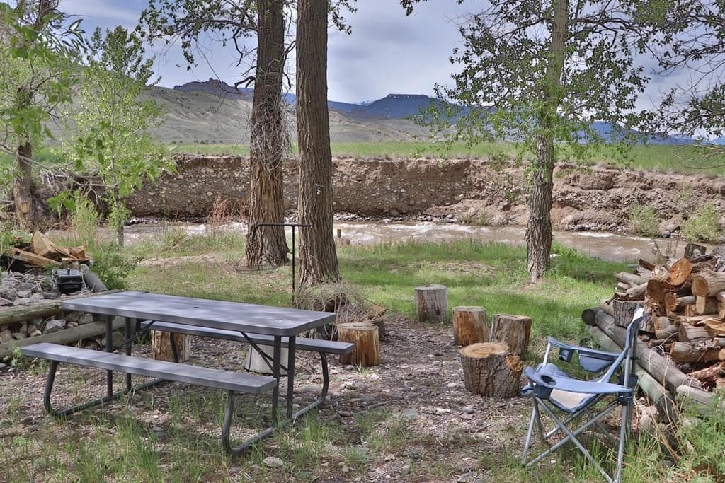 1 Streamside Dr — photo 6 of 25