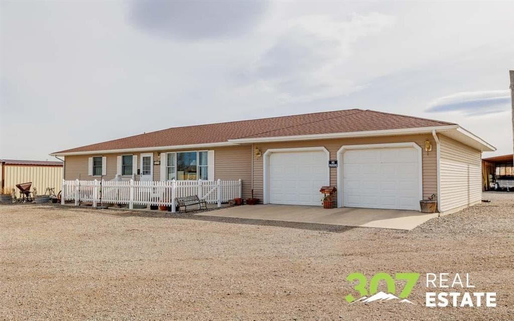 2720 D Avenue — photo 16 of 25