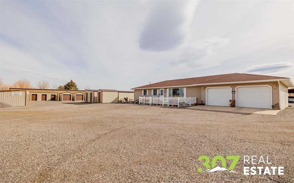 2720 D Avenue — photo 17 of 25