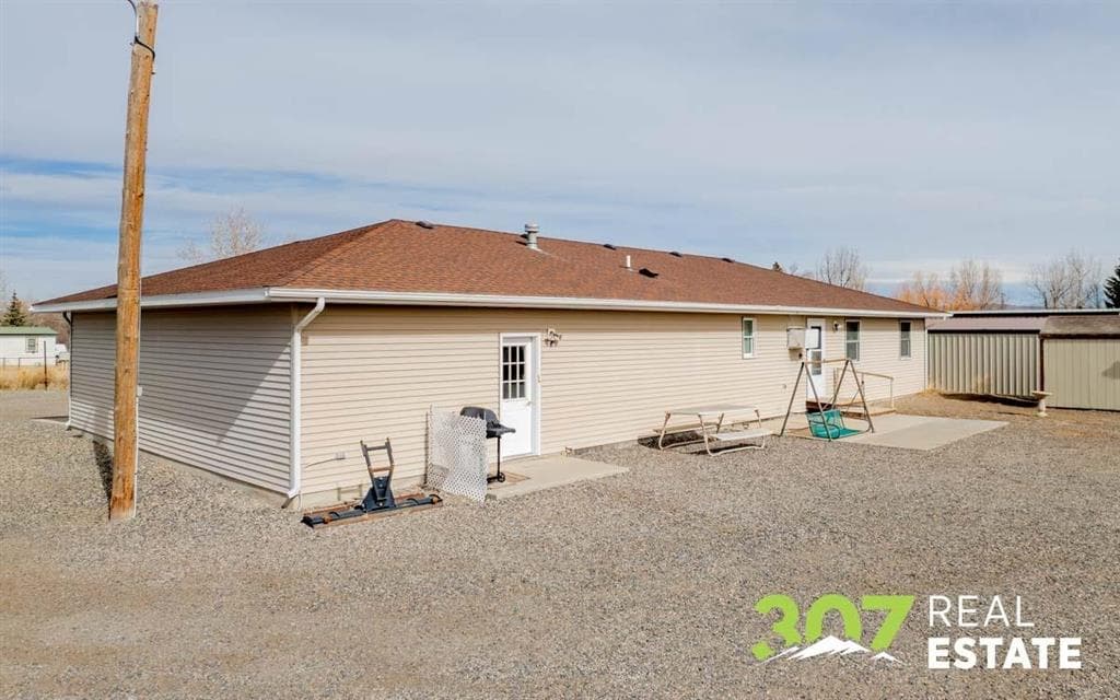 2720 D Avenue — photo 18 of 25