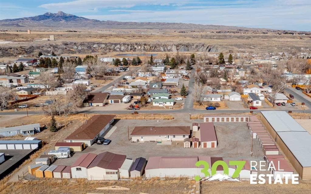 2720 D Avenue — photo 7 of 25