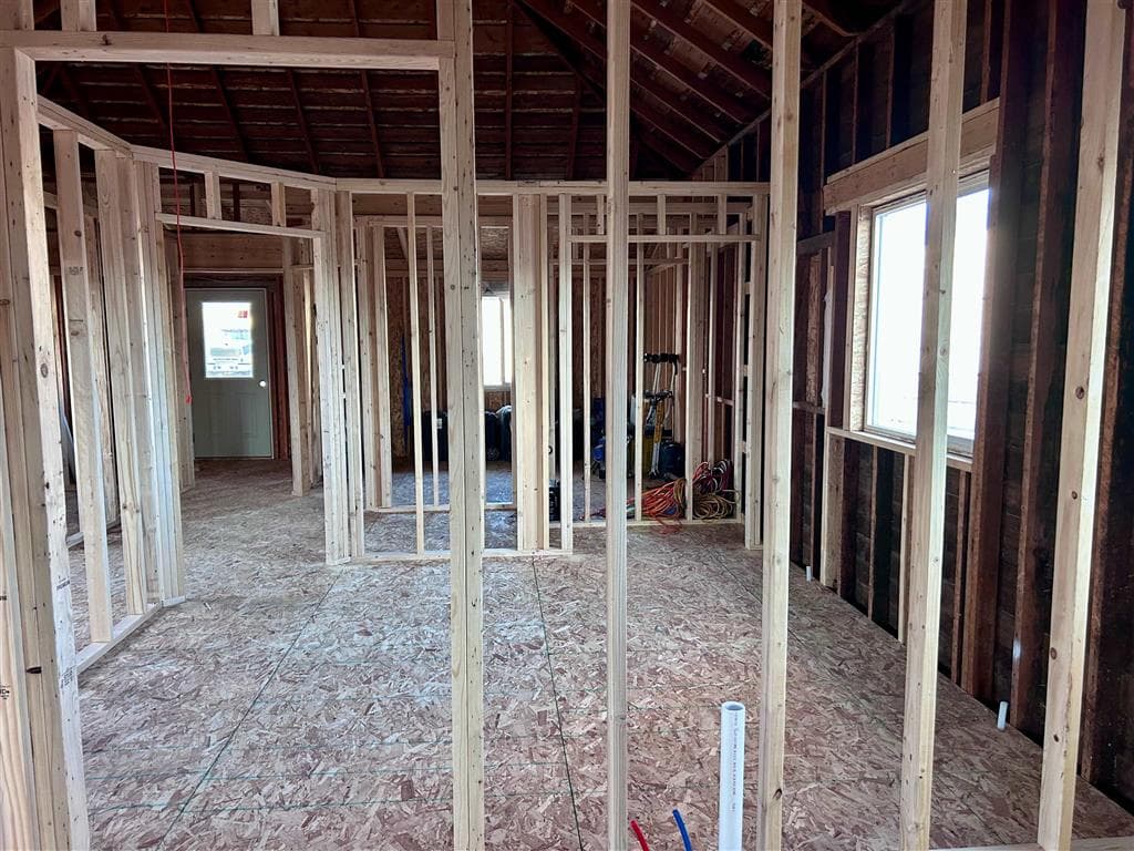 302 3rd St S — photo 6 of 21