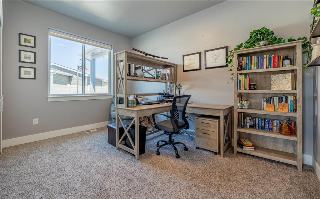 151 Maple Court — photo 12 of 25