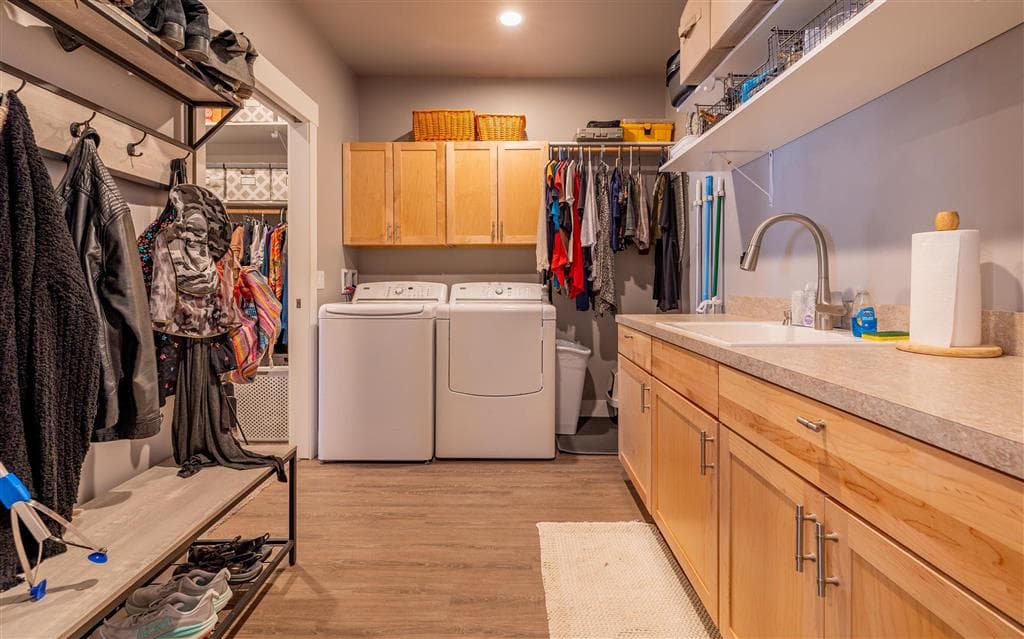 151 Maple Court — photo 14 of 25