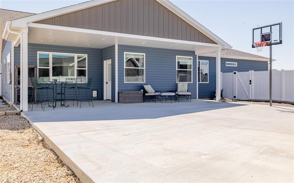 151 Maple Court — photo 24 of 25