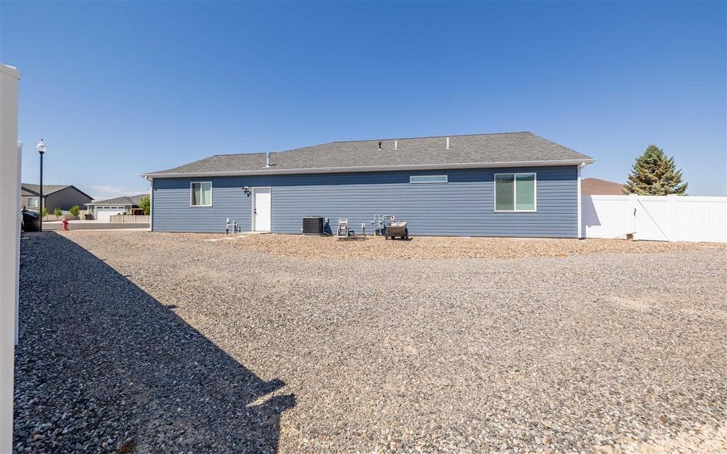 151 Maple Court — photo 25 of 25