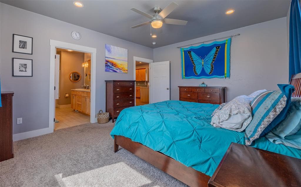 151 Maple Court — photo 6 of 25