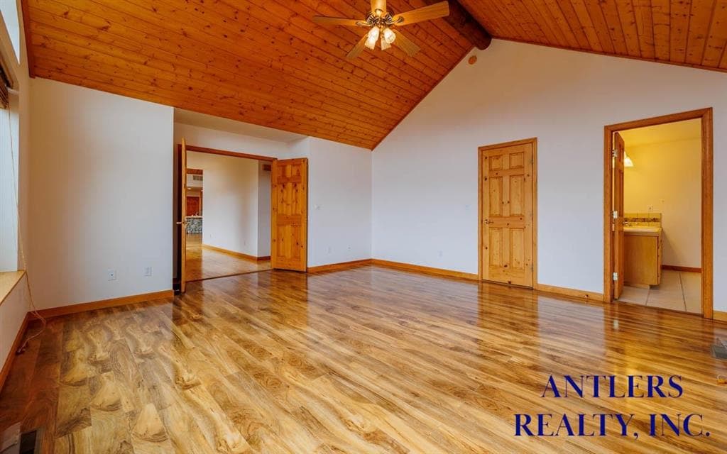 139 S Chugwater Dr — photo 20 of 25