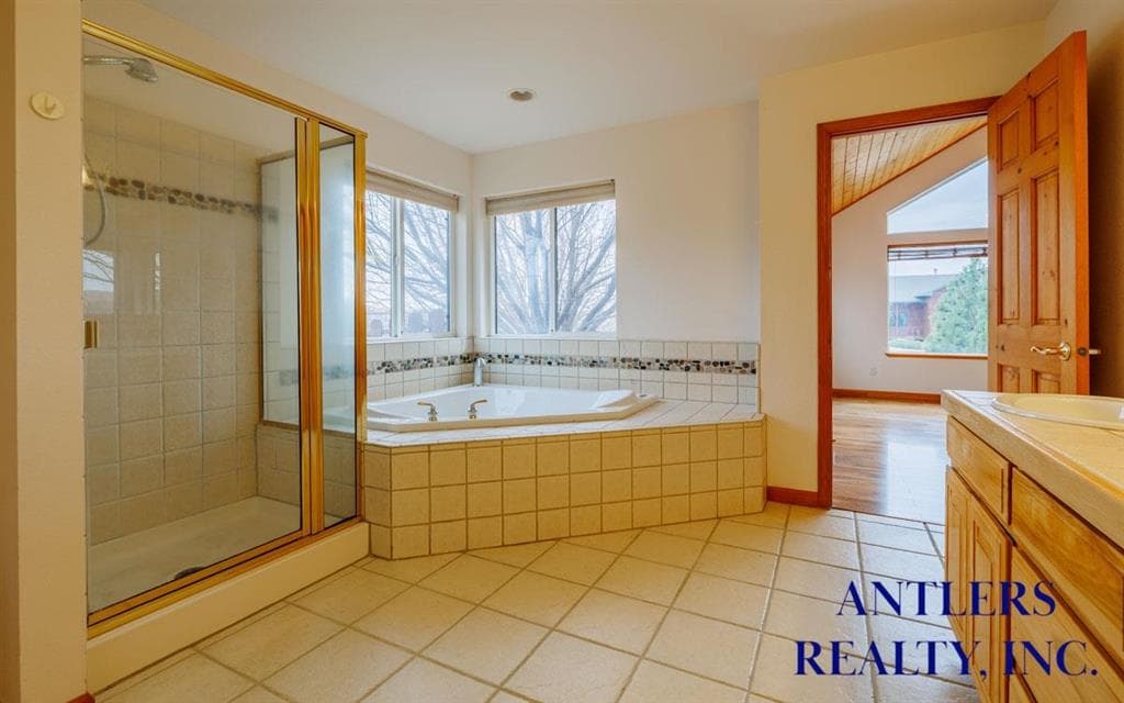 139 S Chugwater Dr — photo 23 of 25