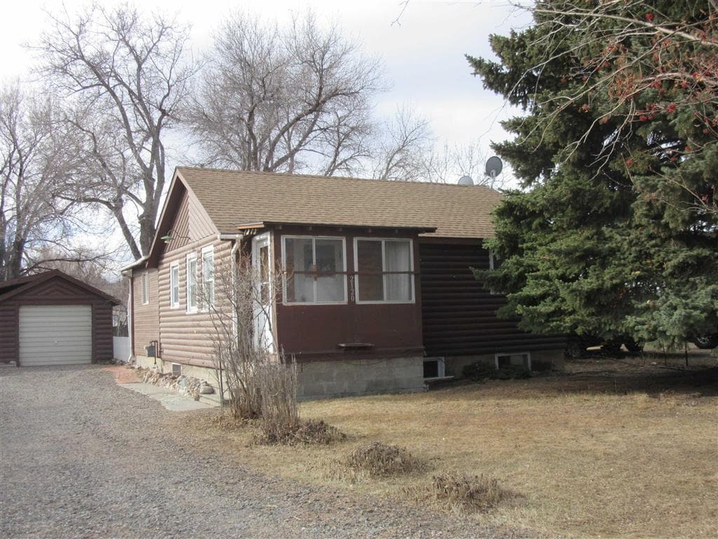 2120 Gail Ln photo 1