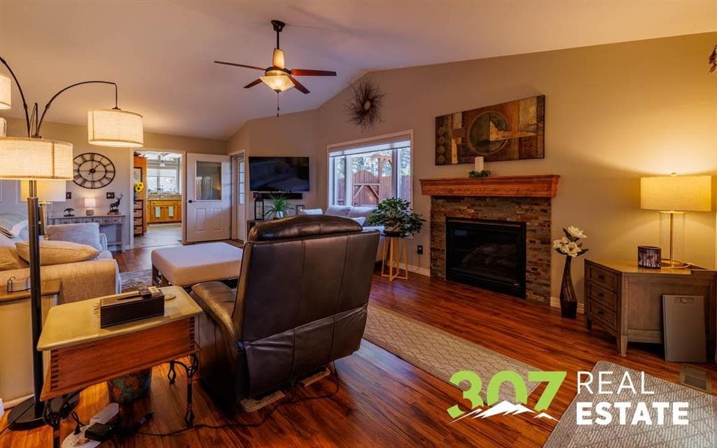 1138 Sage Brush St — photo 5 of 25