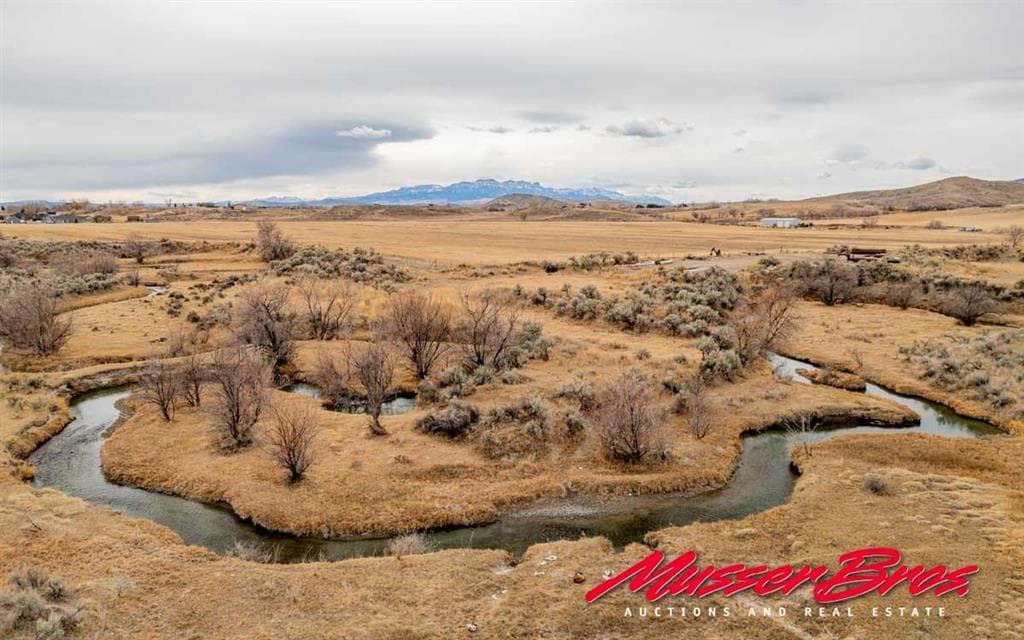 81 McNeil Ln — photo 9 of 25