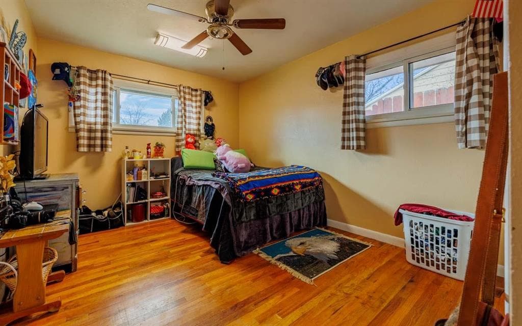 309 Carmon Ave — photo 12 of 25