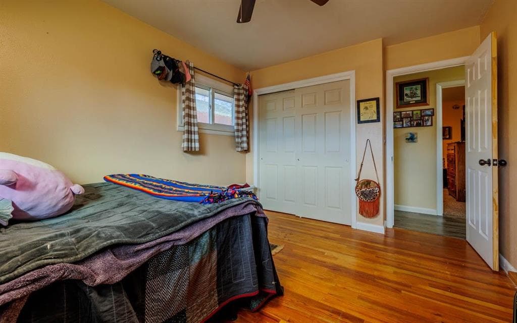 309 Carmon Ave — photo 13 of 25