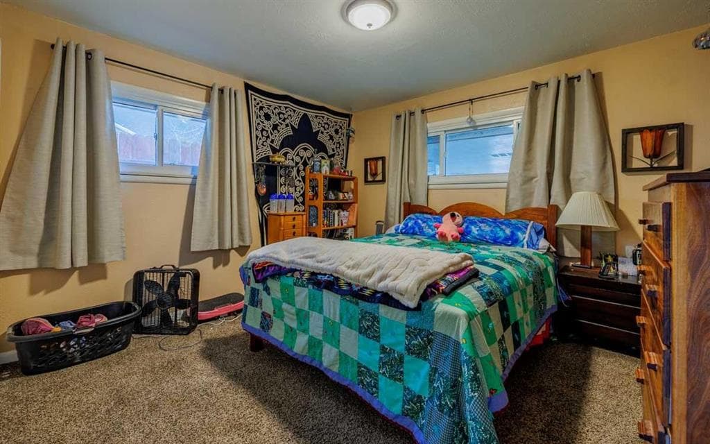 309 Carmon Ave — photo 15 of 25