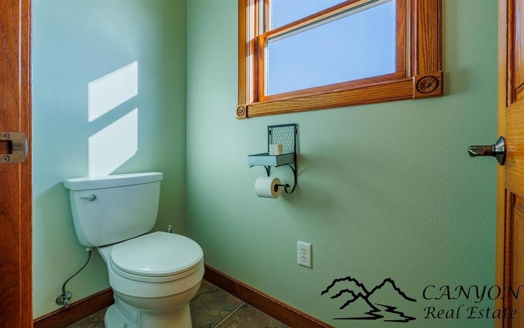 6 Viking Dr — photo 16 of 25