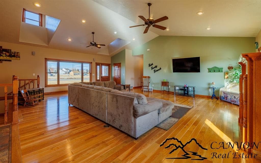 6 Viking Dr — photo 6 of 25