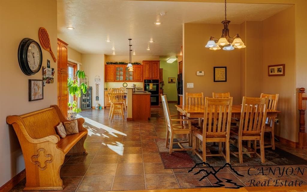 6 Viking Dr — photo 7 of 25