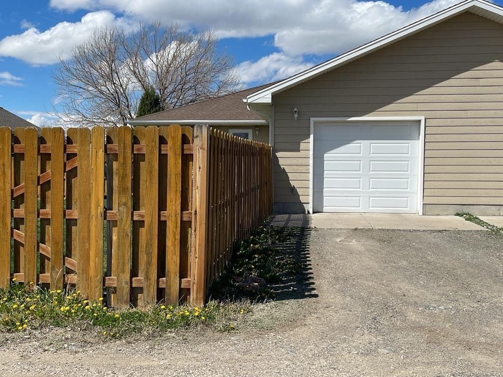 2956 Kent Ave — photo 11 of 14